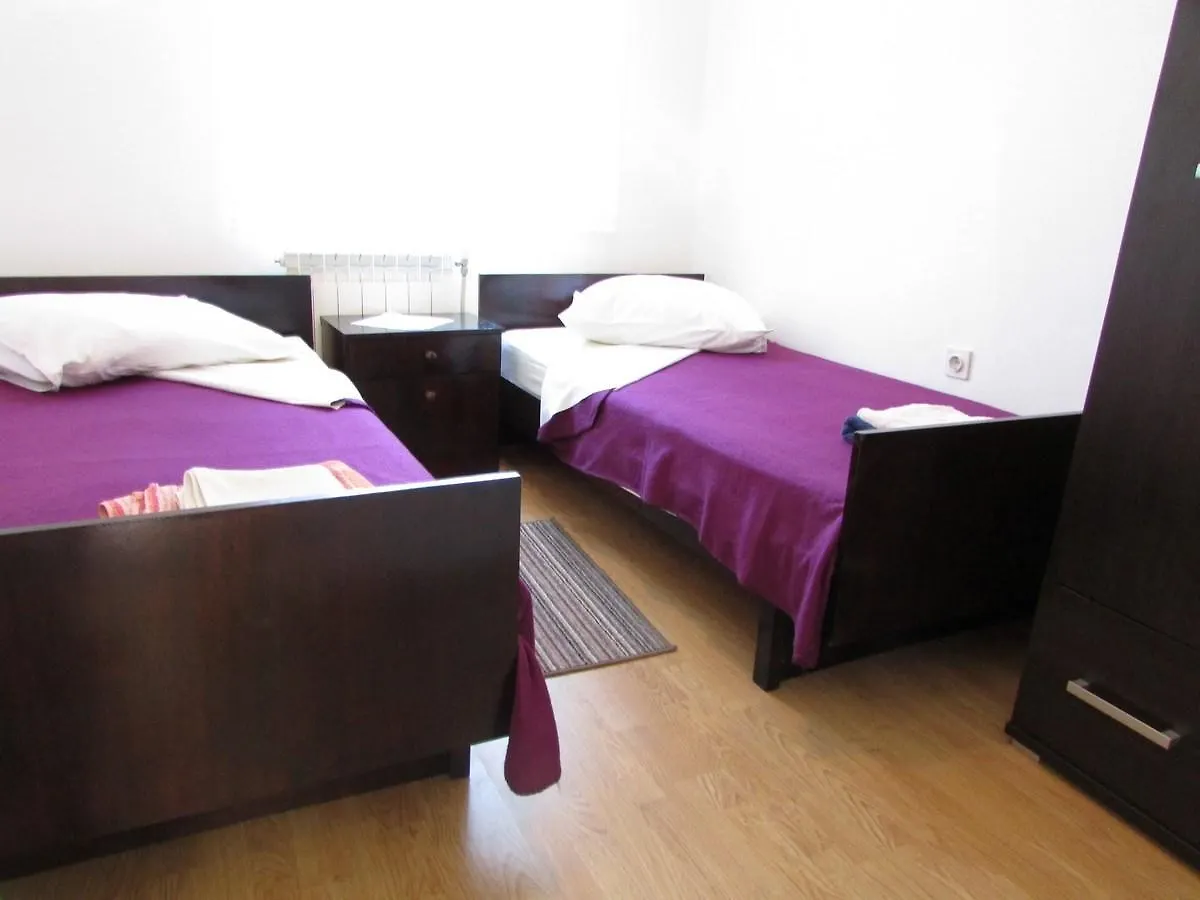 Mirela House With Apartment Umag