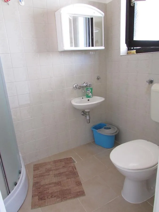 Mirela House With Apartment Umag