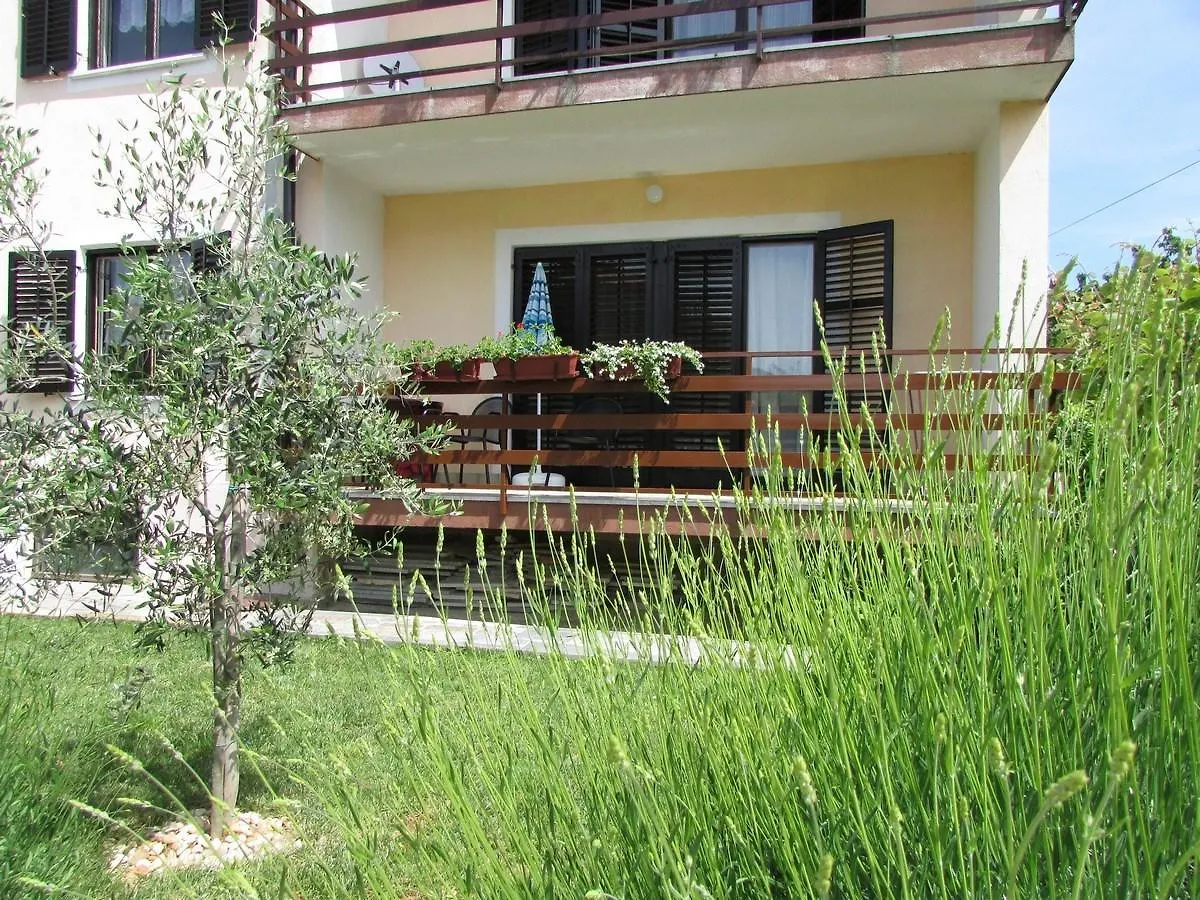 Mirela House With Apartment Umag